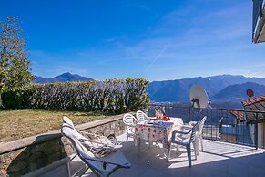 Chalet Cademario in Cademario