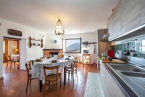 Chalet Cademario in Cademario