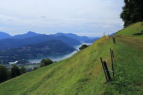 Chalet Cademario in Cademario