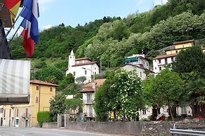 Residenza Il Glicine di Lesa