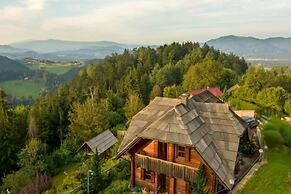 Chalet Podgorje With Pool