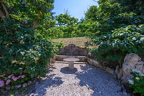 Villa Faccioli Limone With Shared Pool