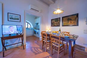 Villa Faccioli Limone With Shared Pool