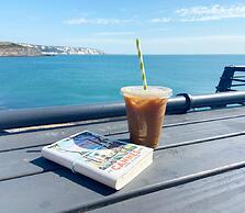 Spacious 2BD Flat With Stunning Views Folkestone