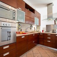 Paulie Apartment in Riva del Garda