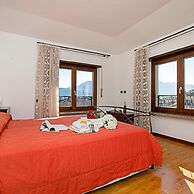 Paulie Apartment in Riva del Garda