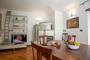 Paulie Apartment in Riva del Garda