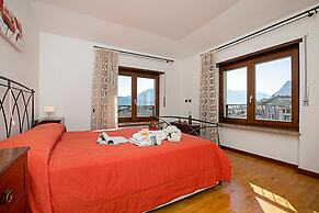 Paulie Apartment in Riva del Garda