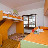Paulie Apartment in Riva del Garda