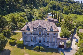 Villa Faccioli Bosso With Shared Pool
