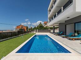 Luxury Villa La Nonna Ana - Entertainment,fitness,pool,sea View