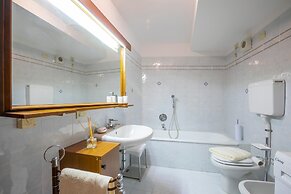 Cozy Apartment In The Heart Of Riva