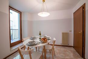Cozy Apartment In The Heart Of Riva