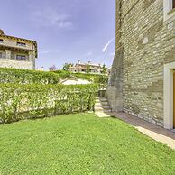 The Tower With Amazing View Shared Pool