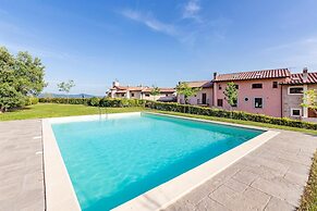 The Tower With Amazing View Shared Pool