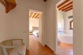 The Tower With Amazing View Shared Pool