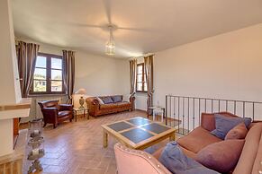 The Tower With Amazing View Shared Pool