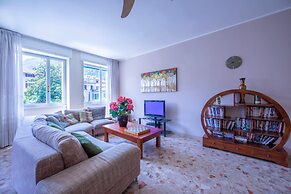 Riva Dante Apartment