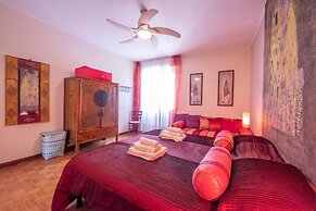 Riva Dante Apartment