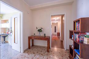 Riva Dante Apartment