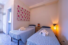 Riva Dante Apartment