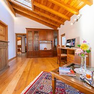 Il Lago Blu Loft With Pool