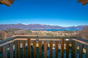 Il Lago Blu Loft With Pool