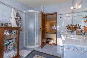 Villa Piero With Pool