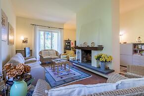 Villa Piero With Pool