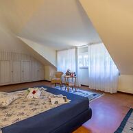 Villa Piero With Pool