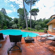 Villa Piero With Pool