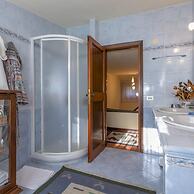 Villa Piero With Pool