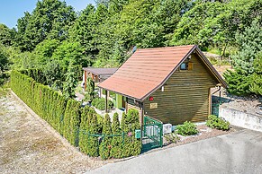 Ladybug House With Whirlpool