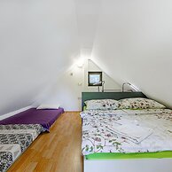 Ladybug House With Whirlpool