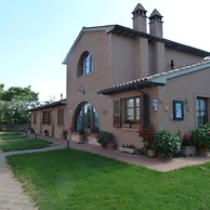 Rosemary apt With Shared Pool Family fun