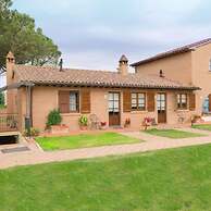 Rosemary apt With Shared Pool Family fun