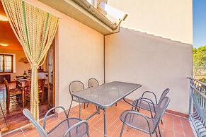 Rosemary apt With Shared Pool Family fun