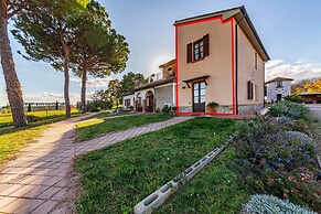 Rosemary apt With Shared Pool Family fun