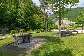 Casa Tra Borgo e Lago