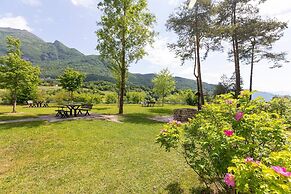 Casa Tra Borgo e Lago