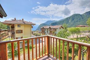 Casa Tra Borgo e Lago