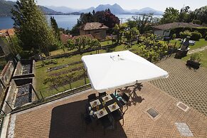 The Cottage on the Lake