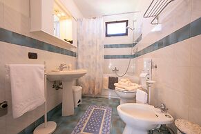 The Cottage on the Lake