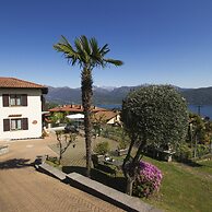 The Cottage on the Lake