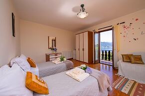 The Cottage on the Lake