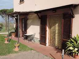 Pomegranate apt With Shared Pool