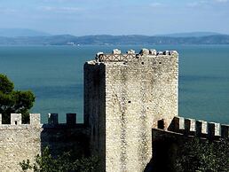 Pomegranate apt With Shared Pool