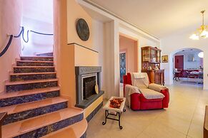 Villa Clara few km From the sea