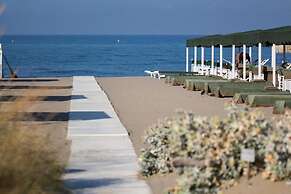 Villa Clara few km From the sea