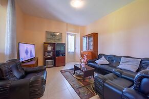 Villa Clara few km From the sea